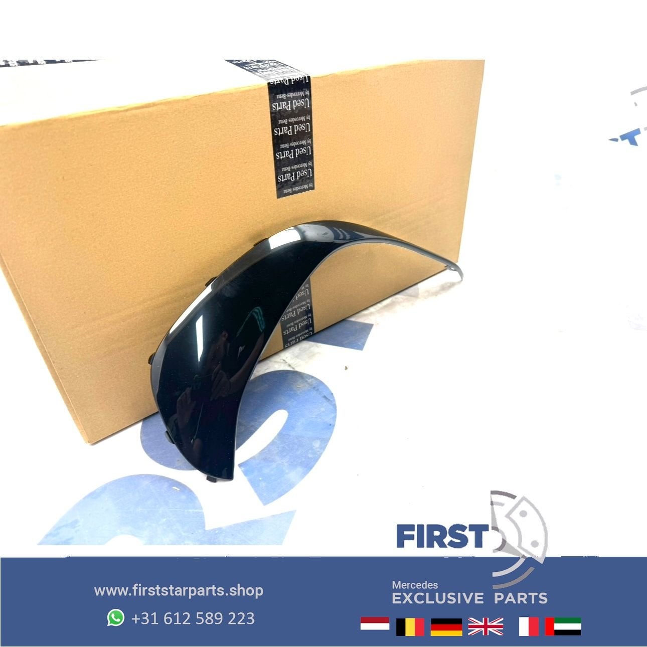 W243 EQA EQB AMG LINE BUMPER AERO SPLITTER A2438851503 LINKS, Gebruikt, Voor, Ophalen of Verzenden, -