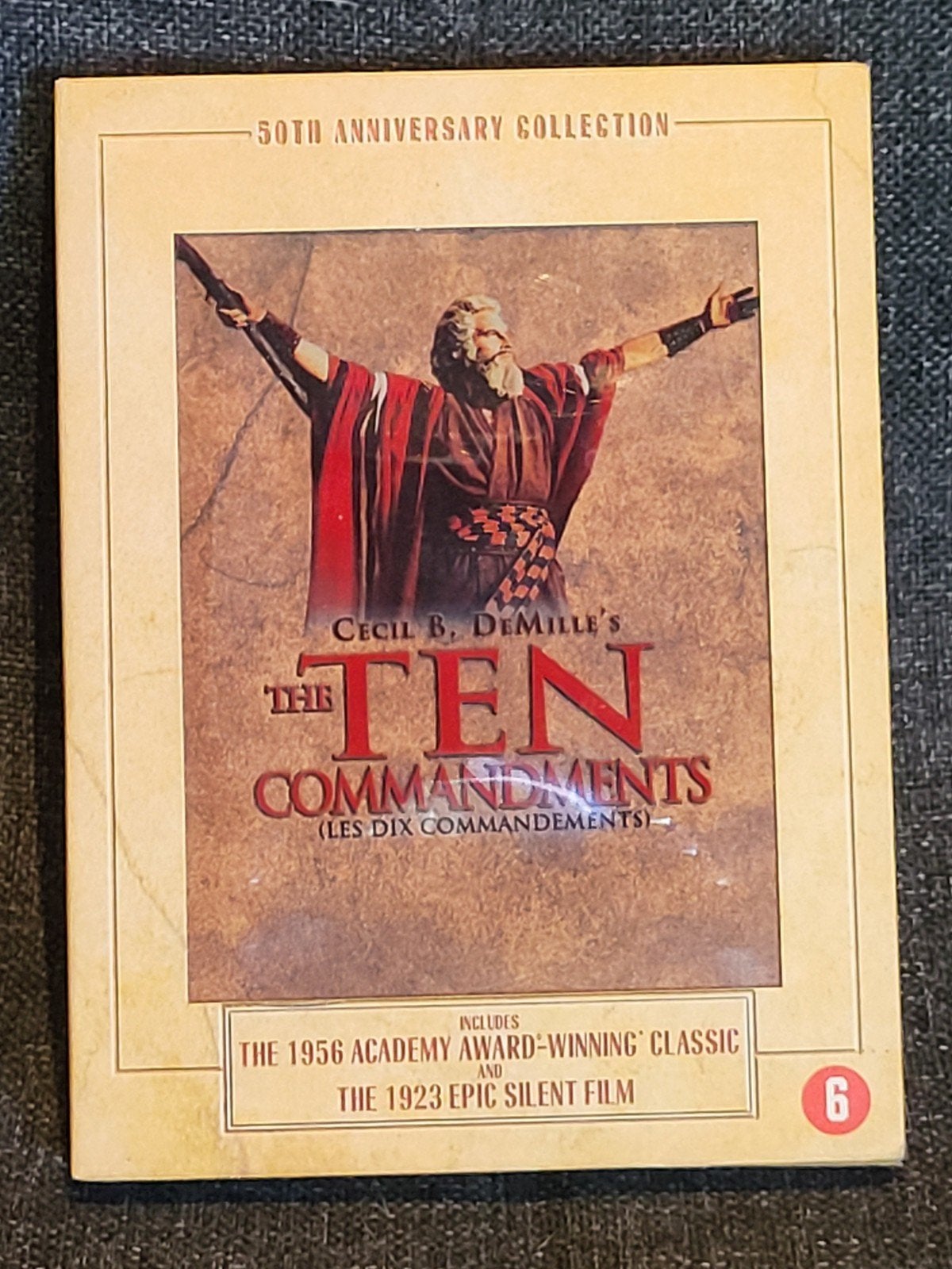 Dvd "The Ten Commandments" 2 films, Cd's en Dvd's, Dvd's | Klassiekers, Nederlands, Ophalen of Verzenden, Actie en Avontuur, Extra's