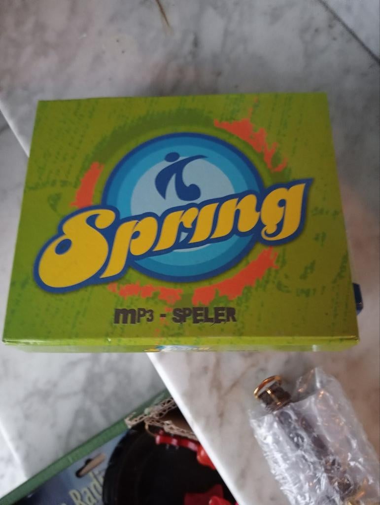 Spring MP 3 speler en horloge, Ophalen of Verzenden