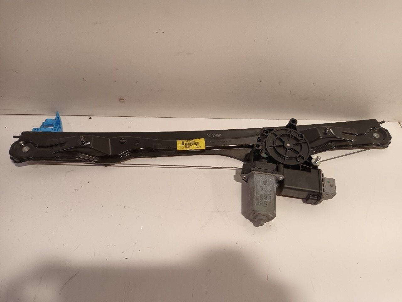 Raammechaniek elektrisch rechts voor Opel Combo, Onderdelen@venauto.nl, Van der Ven Autorecycling B.V., Ettenseweg 76, 4706 PB Roosendaal, The Netherlands