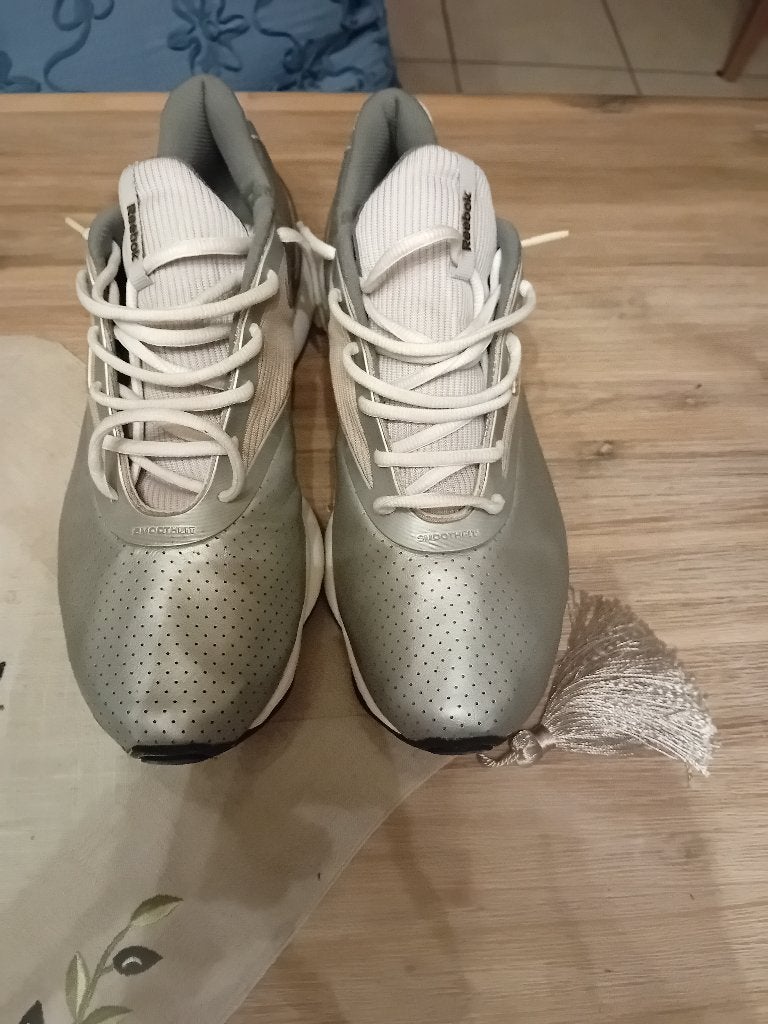 Reebok damesschoen maat 41, Ophalen, Sportschoenen, Grijs, Reebok