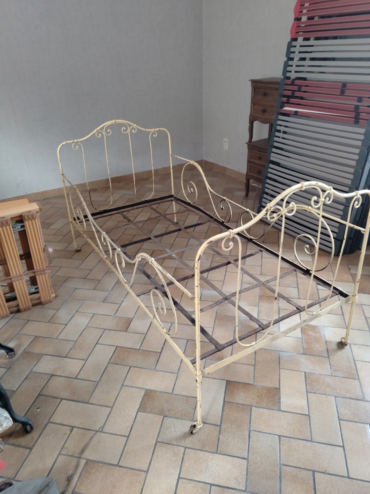 bed, Enlèvement