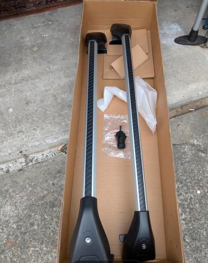 Volvo originele dakdragers voor P3 Volvo V60., Auto diversen, Dakdragers, Ophalen