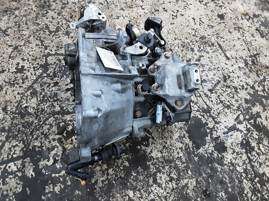 BOITE DE VITESSES MANUELLE Berlingo Multispace (9805625610), Citroën, Mevr. I. Hauben, Utilisé, Rue de l'Espoir 34 34
4030  GRIVEGNÉE, BE