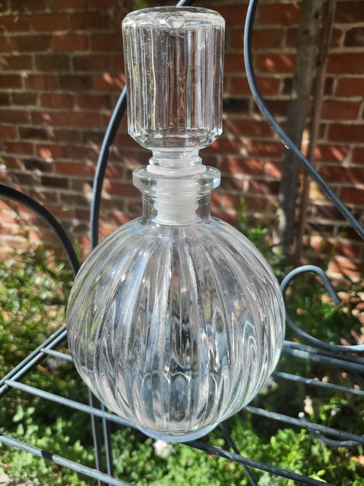 Belle carafe en verre vintage avec bouchon (75 cl), Antiquités & Art, Enlèvement