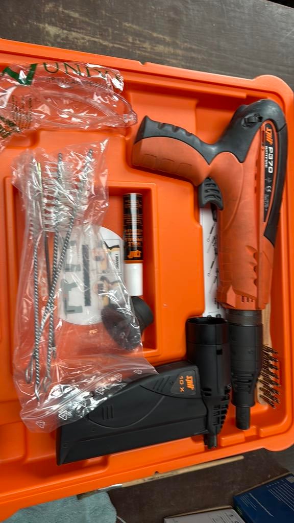 Spit P370 kruitschiethamer, Doe-het-zelf en Bouw, Ophalen, Zo goed als nieuw