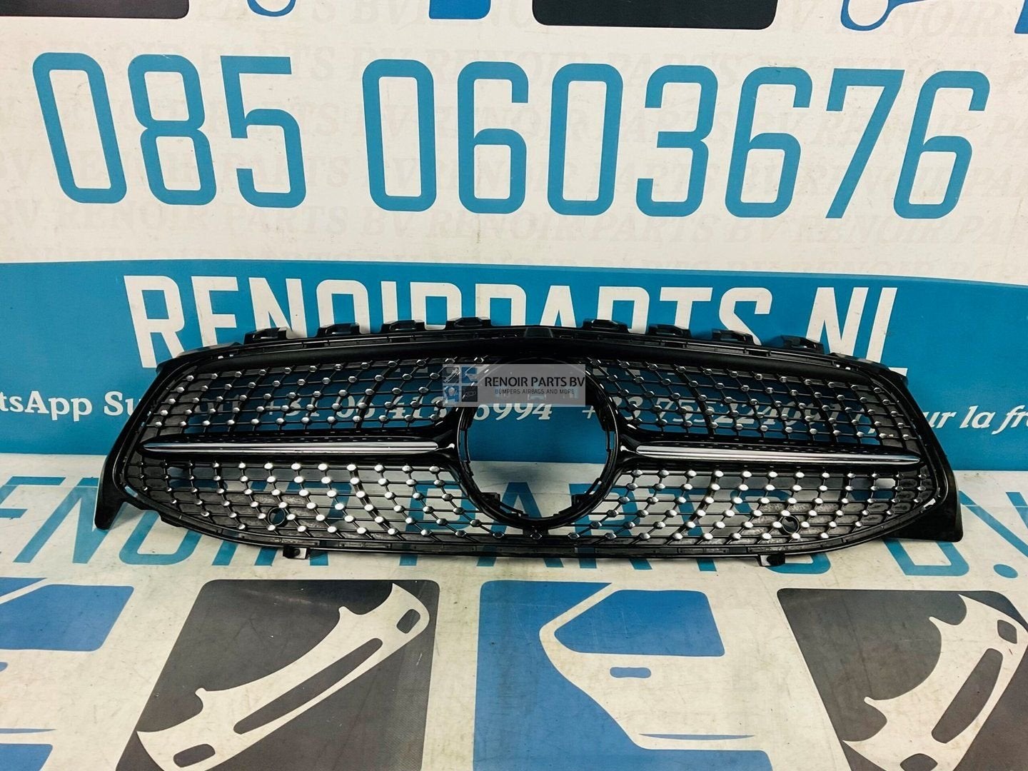 Grill Mercedes CLA W118 2019-2023 A1188880000 Gril 2-B7-6275, -, Utilisé, -, -