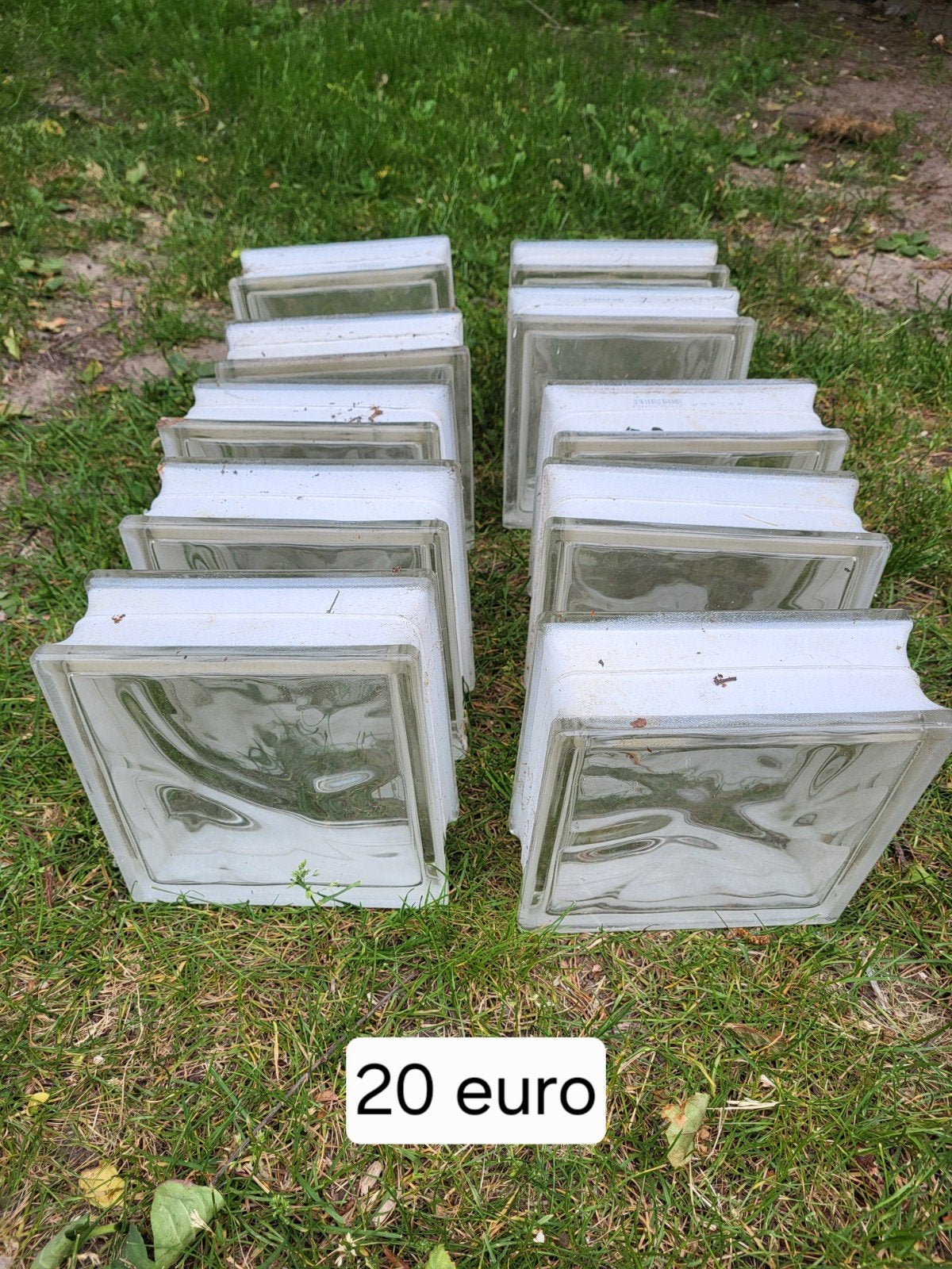 10 glasdallen, Ophalen