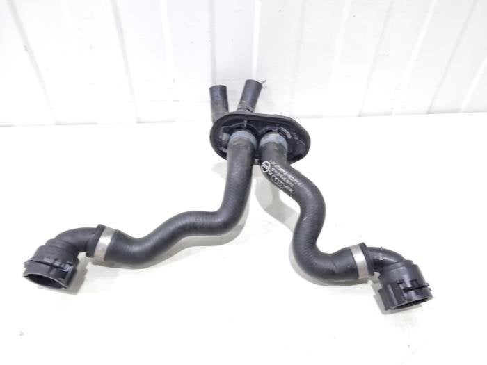Tuyau radiateur d'un Audi A4, -, 3 mois de garantie, Audi, Utilisé