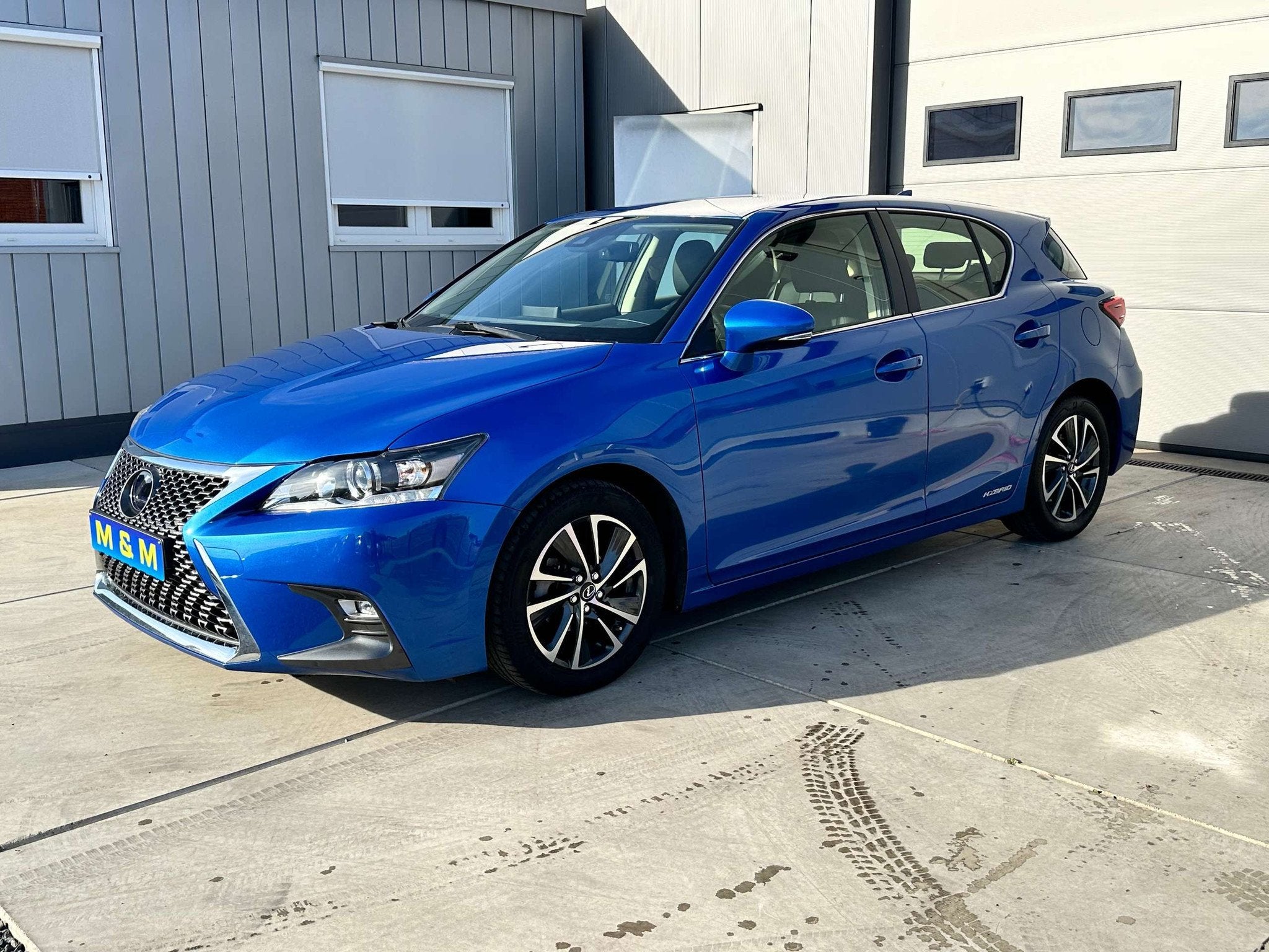 Lexus CT 200h CT 200h 1.8i Business Edition E-CVT * Automaat, Auto's, Automaat, Gebruikt, 4 cilinders, Blauw