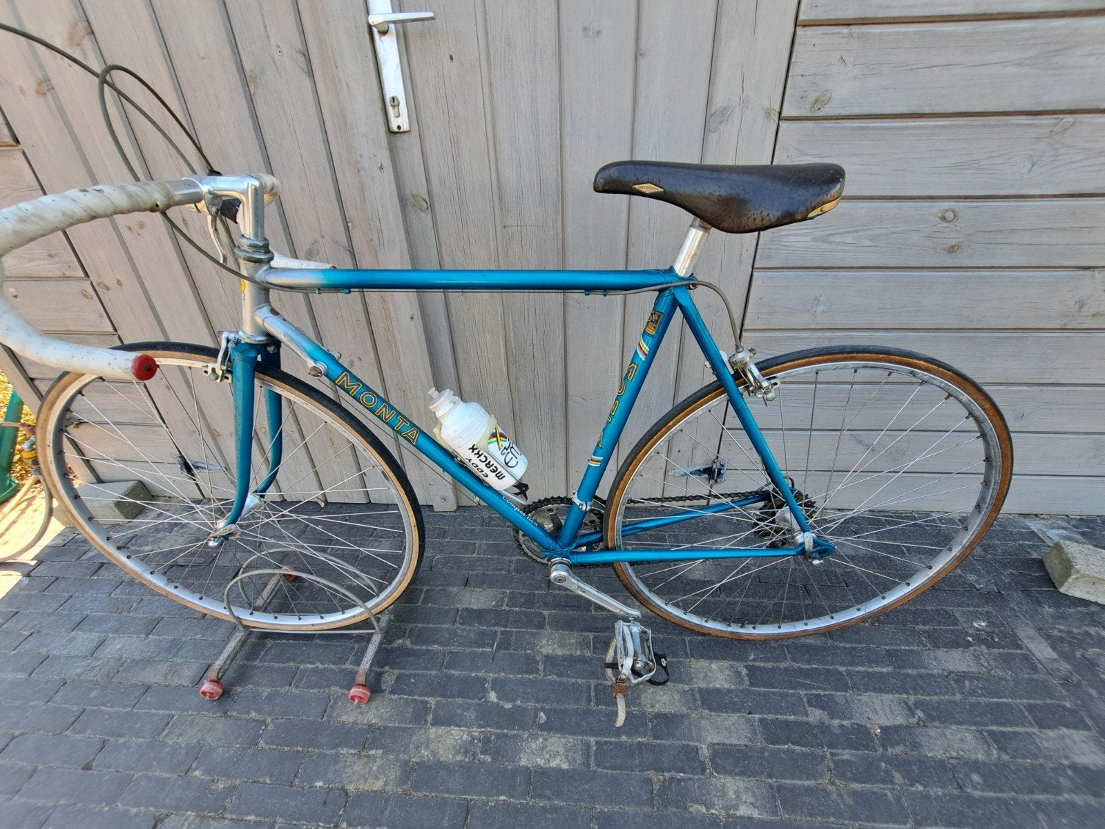 Retrokoers fiets, Ophalen