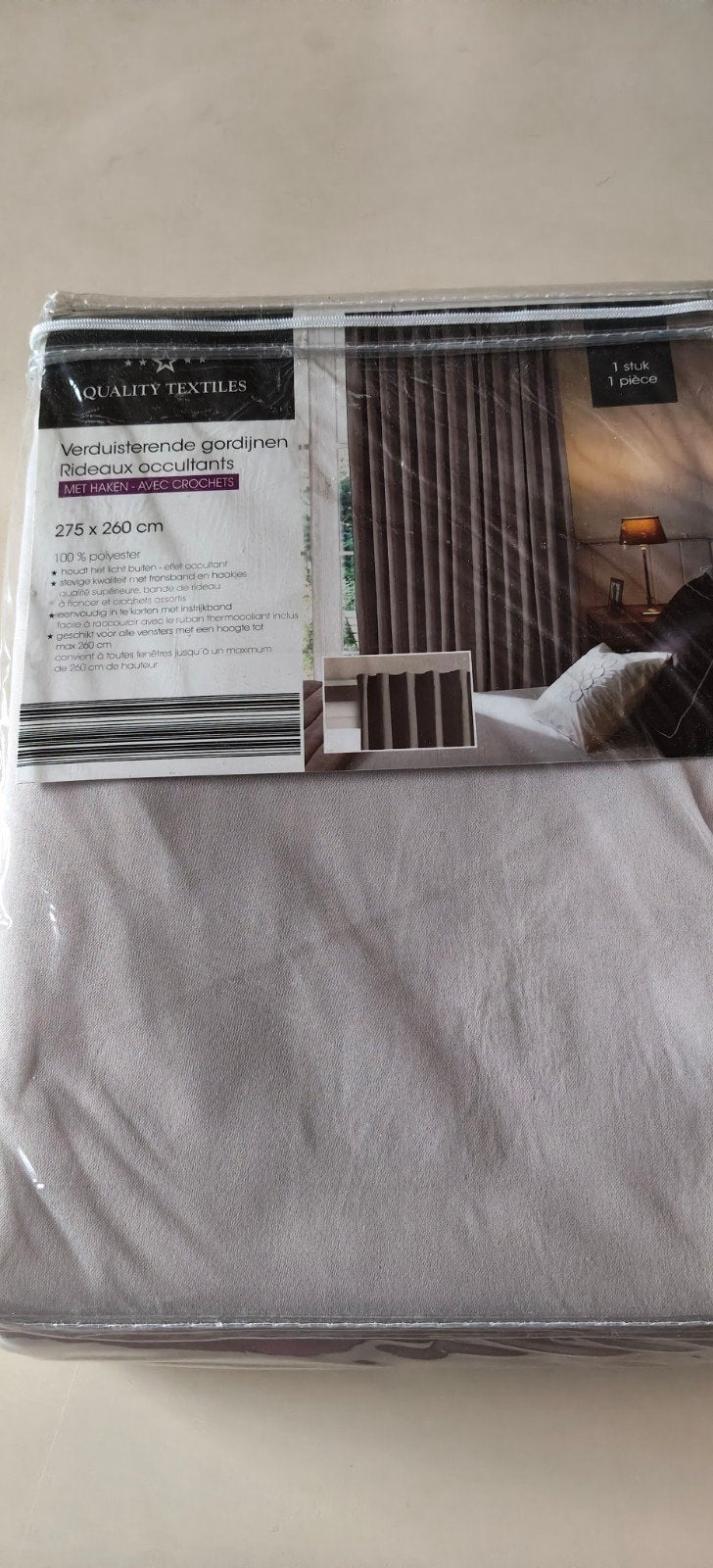275 x 260 cm - Verduisterend gordijn met haken - NIEUW, Huis en Inrichting, Ophalen, Overige merken, In te korten, Nieuw
