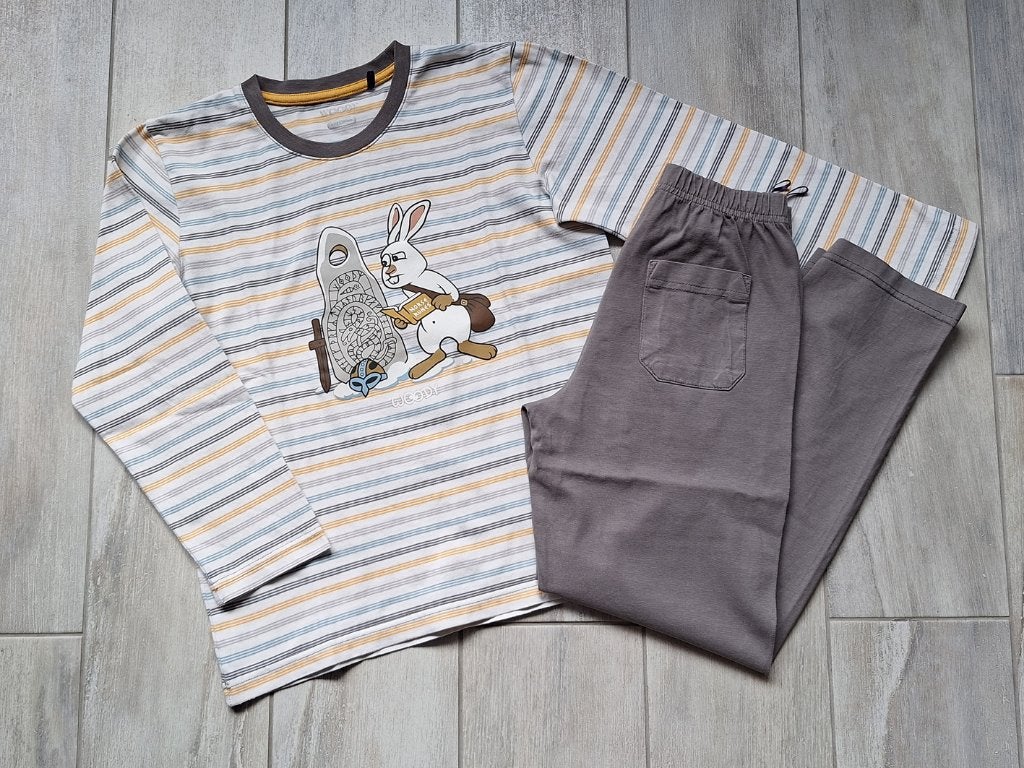 ★ M128 - Woody pyjama thema konijn, Kinderen en Baby's, Kinderkleding | Maat 128, Gebruikt, Jongen, Nacht- of Onderkleding, Ophalen of Verzenden