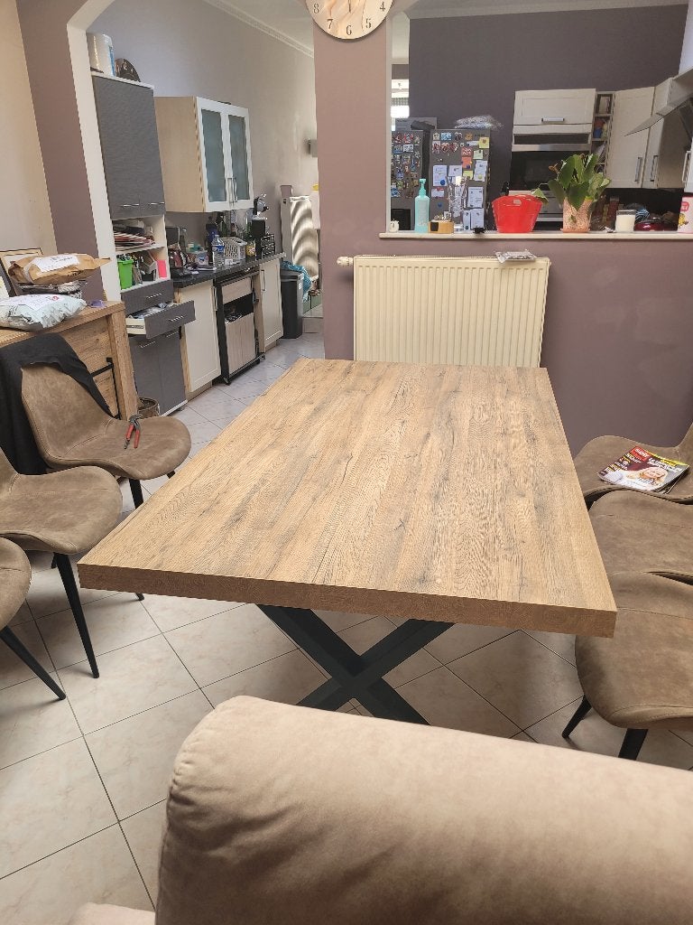 Table salle,a manger, 150 à 200 cm, Cinq personnes ou plus, Bois, Comme neuf
