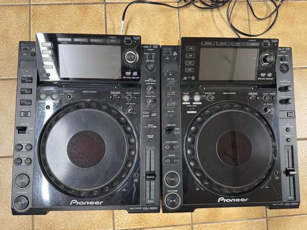 CDJ 2000 + flight case, Muziek en Instrumenten, Ophalen, Gebruikt, Dj-set, Pioneer