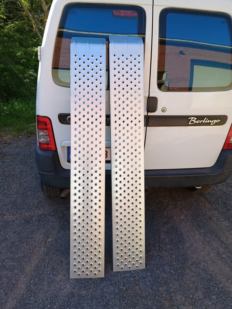 oprijplaten 2stuks , nieuw, Auto diversen, Aanhangwagen-onderdelen, Ophalen