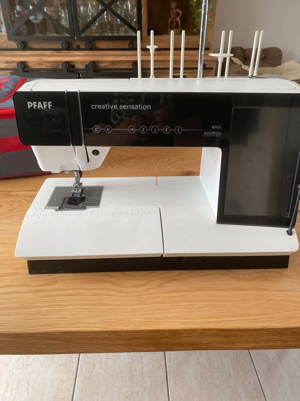 Pfaff creative sensation - Stik en borduurmachine, Ophalen of Verzenden, Zo goed als nieuw, Pfaff