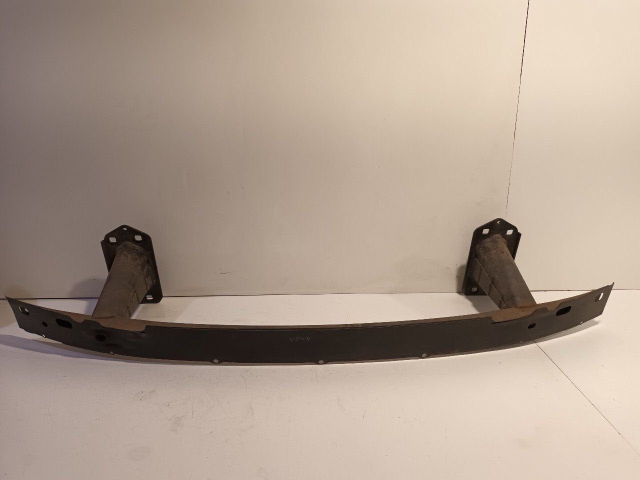 Bumperbalk voor BMW 1 serie, Auto-onderdelen, Onderdelen@venauto.nl, Van der Ven Autorecycling B.V., Gebruikt, Ettenseweg 76, 4706 PB Roosendaal, The Netherlands
