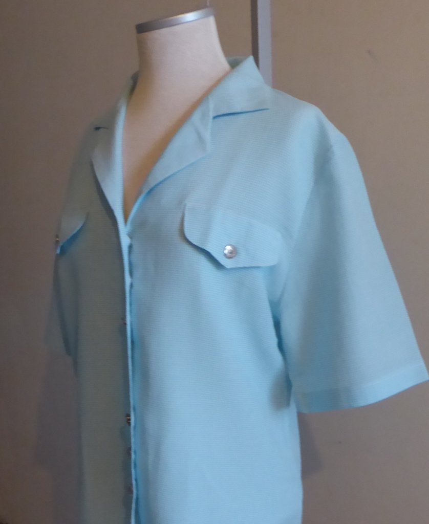Lichtblauwe bloes met korte mouw m 44, Kleding | Dames, Ophalen, Zo goed als nieuw