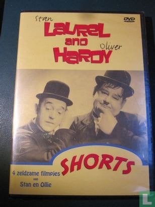 shorts ( stan laurel & oliver hardy ), Cd's en Dvd's, Dvd's | Komedie, Ophalen of Verzenden, Zo goed als nieuw