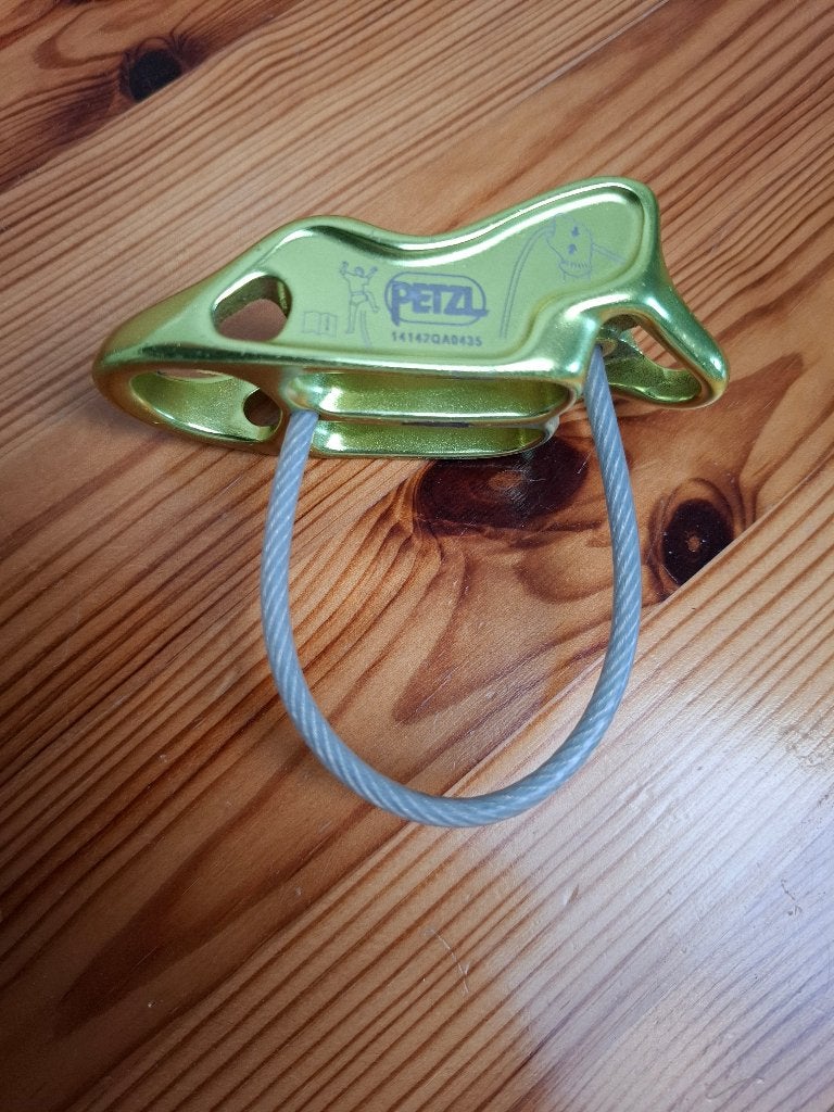 Escalade Système d'assurage Reverso Petzl, Enlèvement, Comme neuf, Accessoire d'escalade