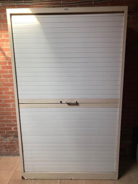 Bulo kast, Huis en Inrichting, Ophalen, Gebruikt, 100 tot 150 cm, Metaal