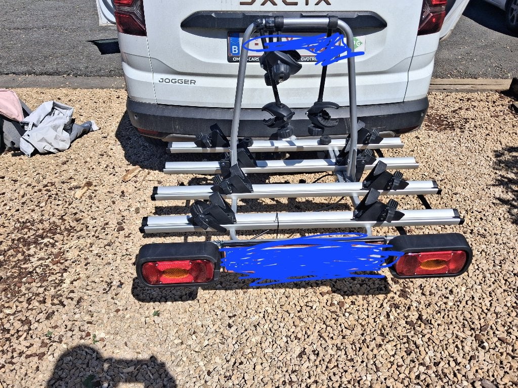 Porte‑vélos 4 vélos AHAKA (attelage – OK VAE*) – comme neuf, Support d'attelage, 3 vélos ou plus, Comme neuf, Vélo électrique