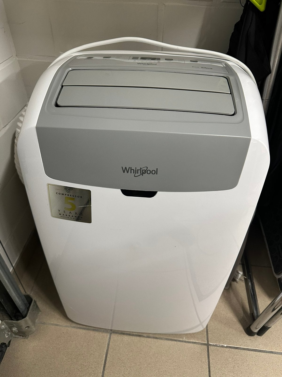Mobiele airco WHIRLPOOL PACW212CO (nieuwstaat), Elektronische apparatuur, Ophalen, 3 snelheden of meer, Zo goed als nieuw, Koelen en Ontvochtigen