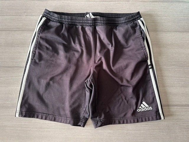 Short Adidas maat xl (nr2500a), Zwart, Maat 56/58 (XL), Ophalen of Verzenden, Adidas