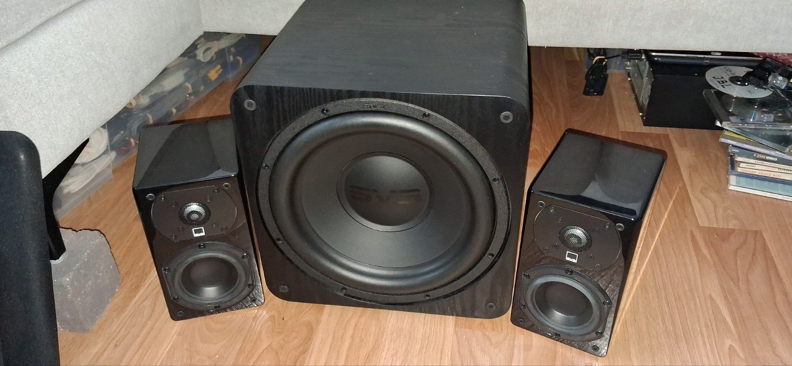 SVS SB 1000PRO + SVS PRIME SATELLIET, Audio, Tv en Foto, Luidsprekerboxen, 120 tot 150 watt, Speakerset, Zo goed als nieuw, Geschikt voor surround/home cinema