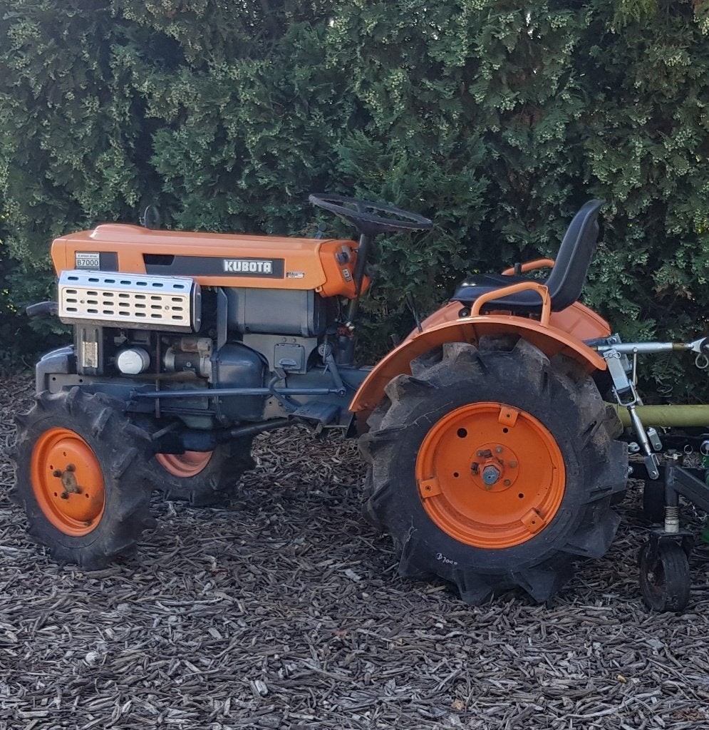 Mini-tracteur Kubota B7000, Articles professionnels, Enlèvement