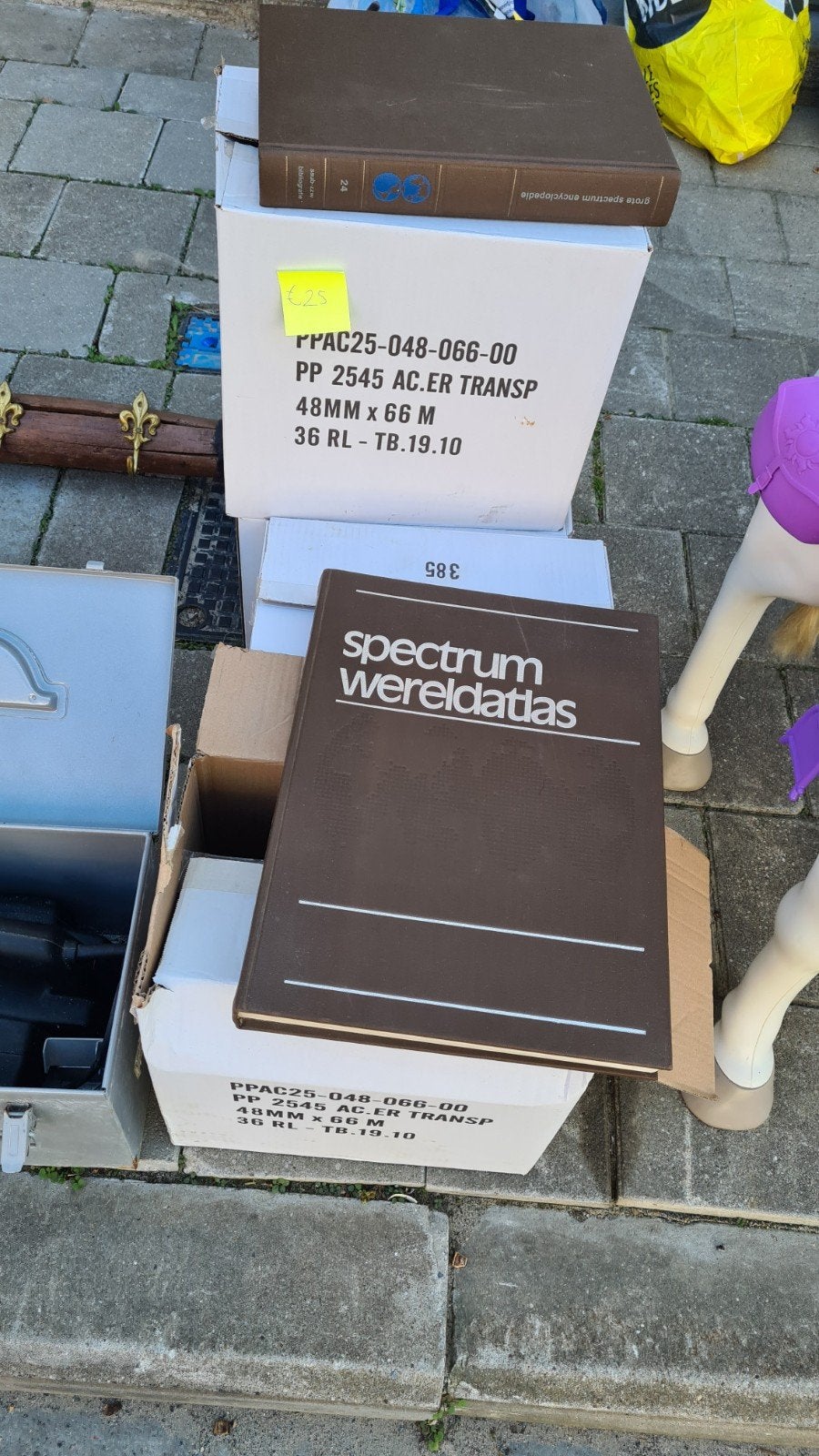 spectrum encyclopedie en wereldatlas, Boeken, Complete serie, Uitgeverij het spectrum, Ophalen, Gelezen