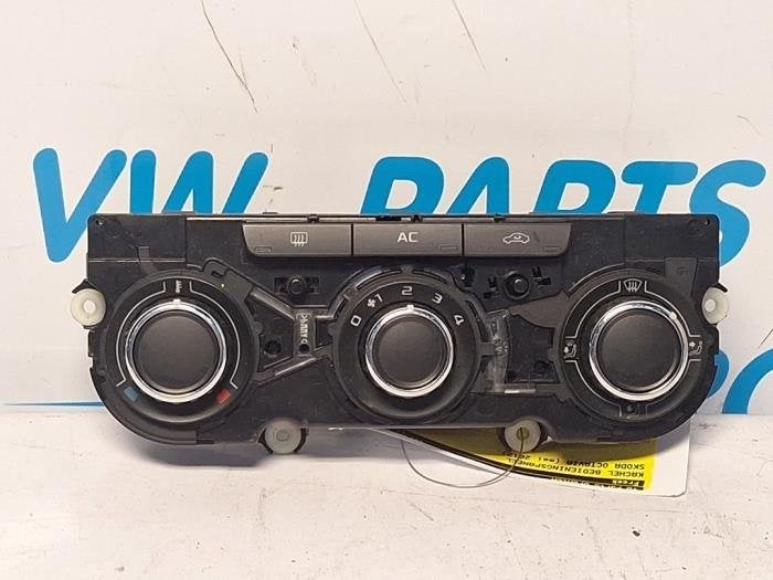 Panneau de commandes chauffage d'un Skoda Octavia, -, 3 mois de garantie, Utilisé, Skoda