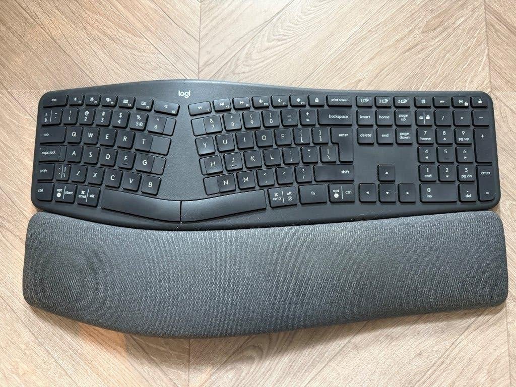 Logitech K860 (QWERTY), Informatique & Logiciels, Claviers, Ergonomique, Enlèvement ou Envoi, Logitech, Utilisé