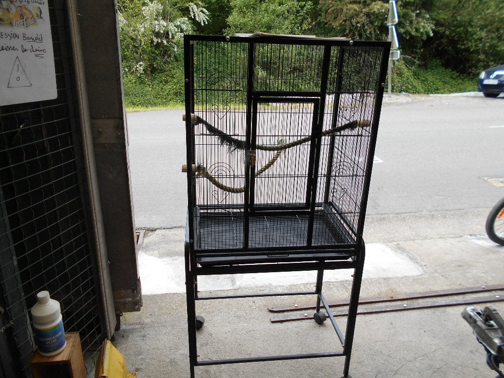 Cage d oiseaux sur roulettes, Enlèvement, Comme neuf, Métal, Cage à oiseaux