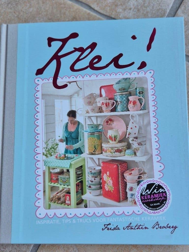 Frida Anthin Broberg - Klei! 0ngebruikt/ Nieuwstaat, Livres, Loisirs & Temps libre, Enlèvement ou Envoi, Comme neuf, Modelage