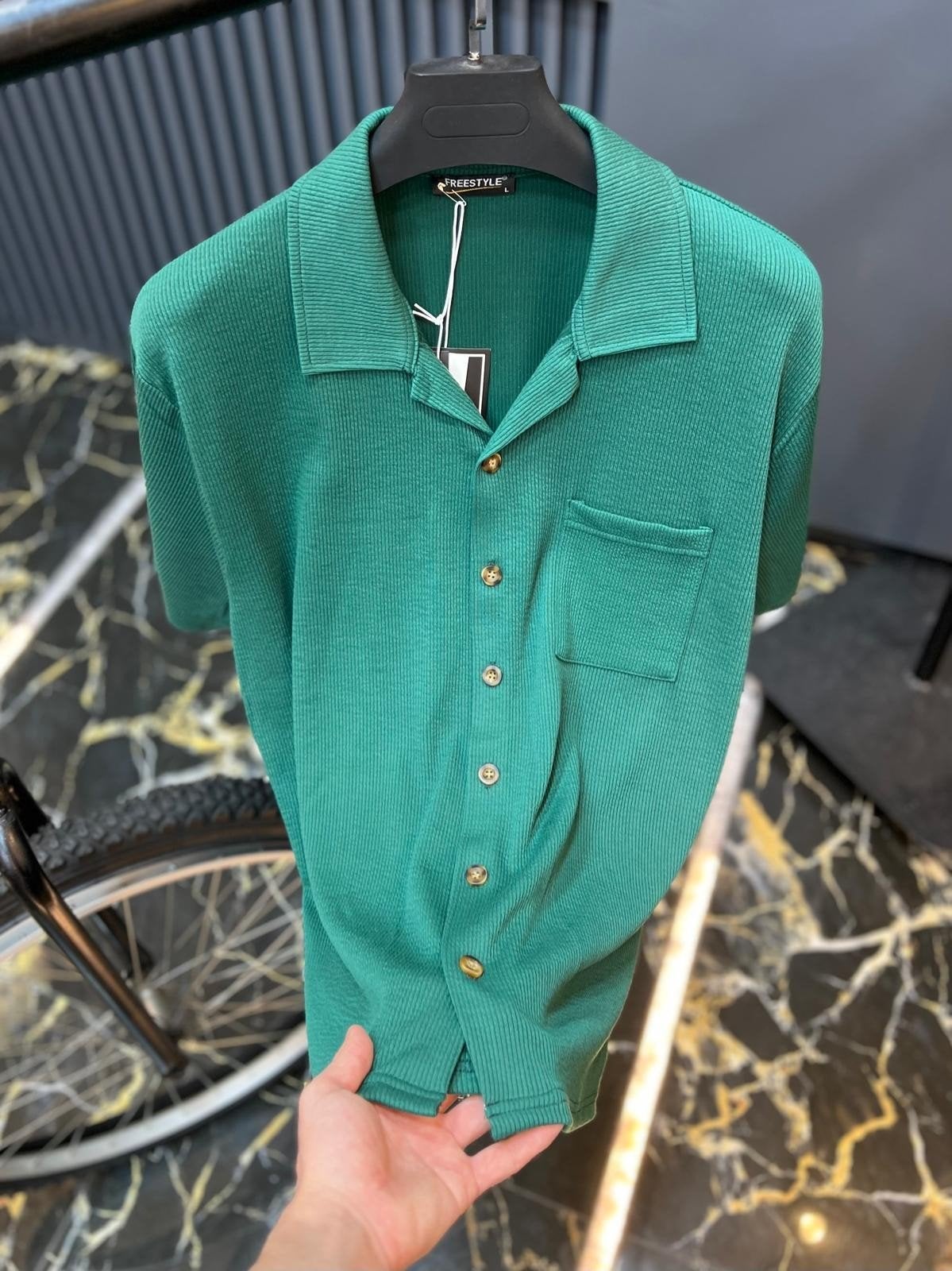Chemises homme à vendre