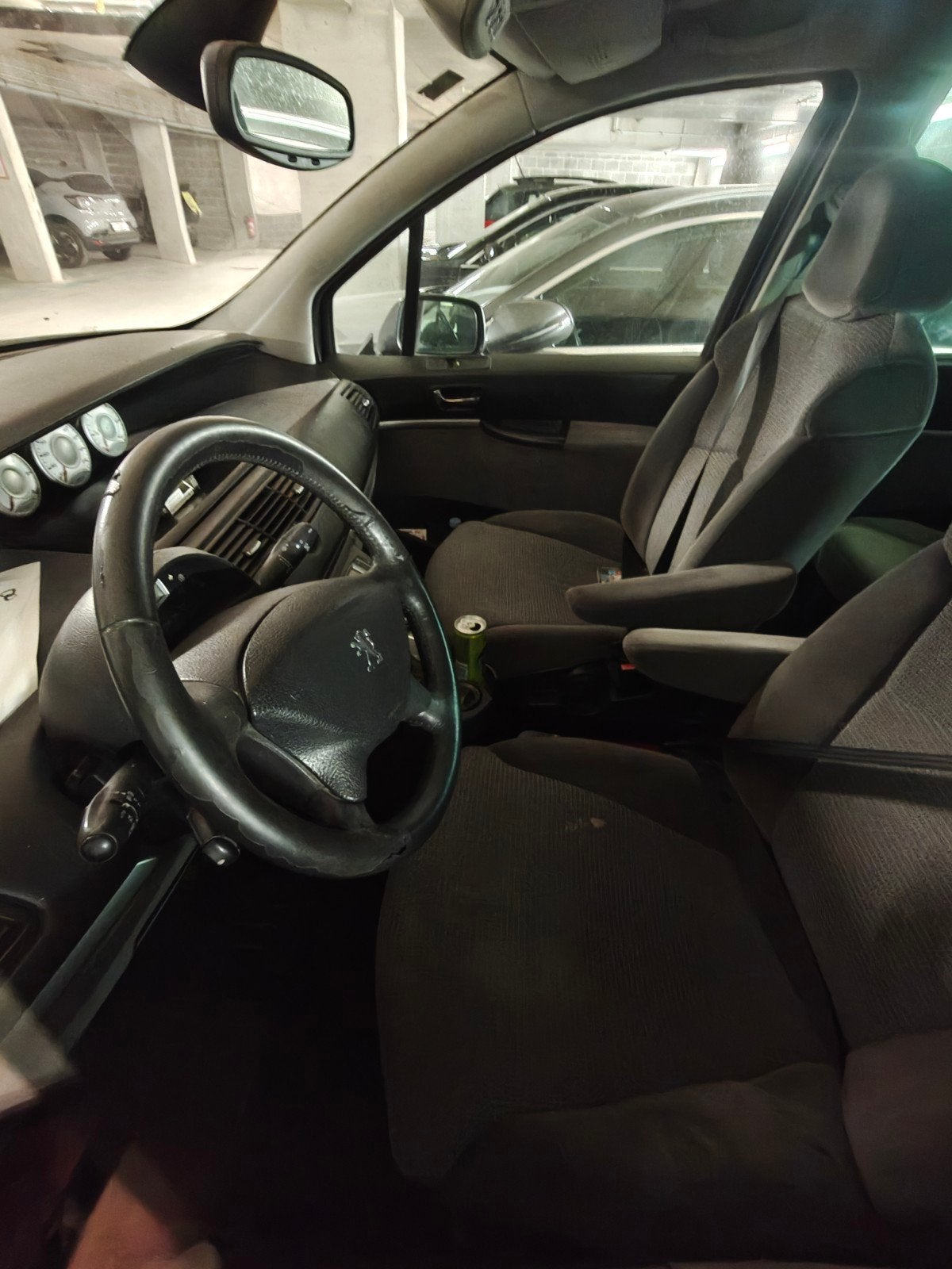Peugeot 807, Enlèvement, Peugeot