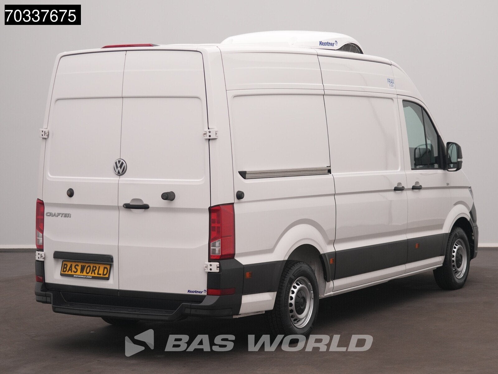 Volkswagen Crafter 140pk Koelwagen Kerstner Cooljet L3H3 AC/, Auto's, Gebruikt, Euro 6, 4 cilinders, Volkswagen