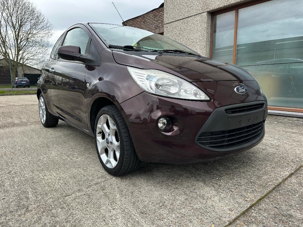 Ford Ka Benzine 2010 12 Maanden wettelijke garantie, Auto's, Voorwielaandrijving, 4 zetels, Stof, Ka