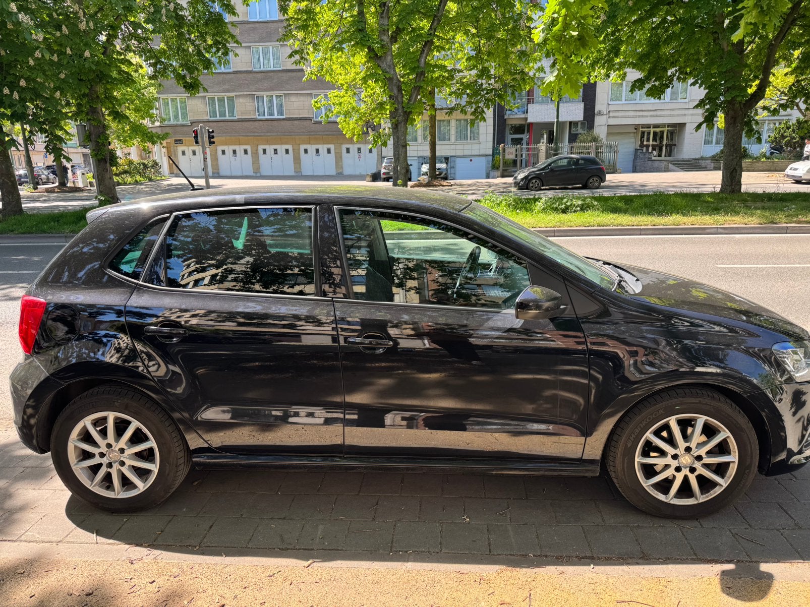 VW polo tdi, Auto's, Volkswagen, Euro 6, Zwart, 5 deurs, Particulier
