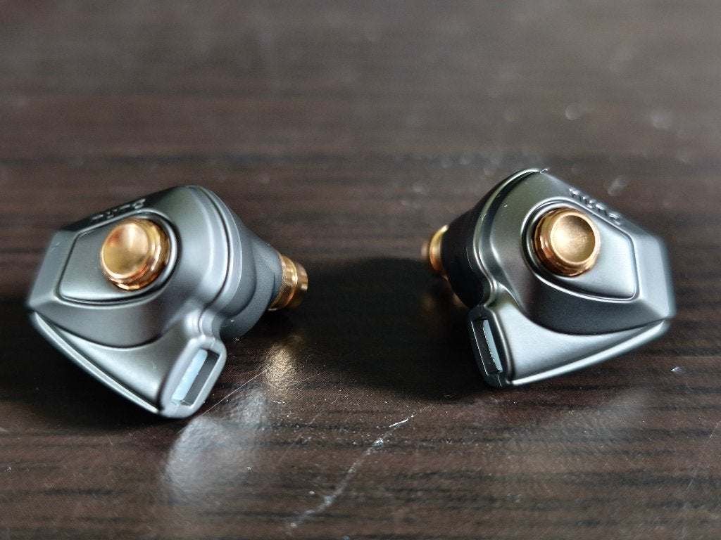 Dunu Titan S2, Autres marques, Comme neuf, Intra-auriculaires (In-Ear), Enlèvement ou Envoi