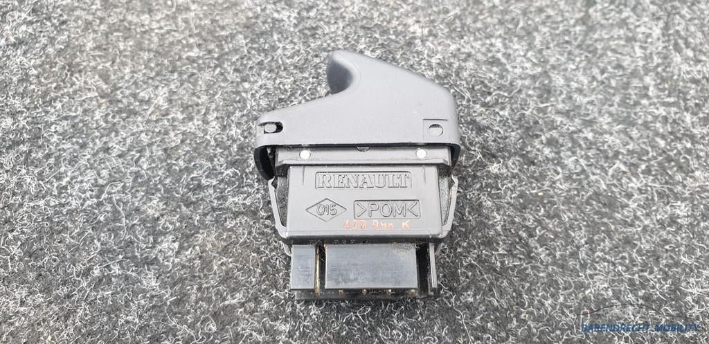 Interrupteur de vitre desserr Megane I Renault n9081 d'origi, Renault Group, Contact.group@renault.com, Renault, Utilisé