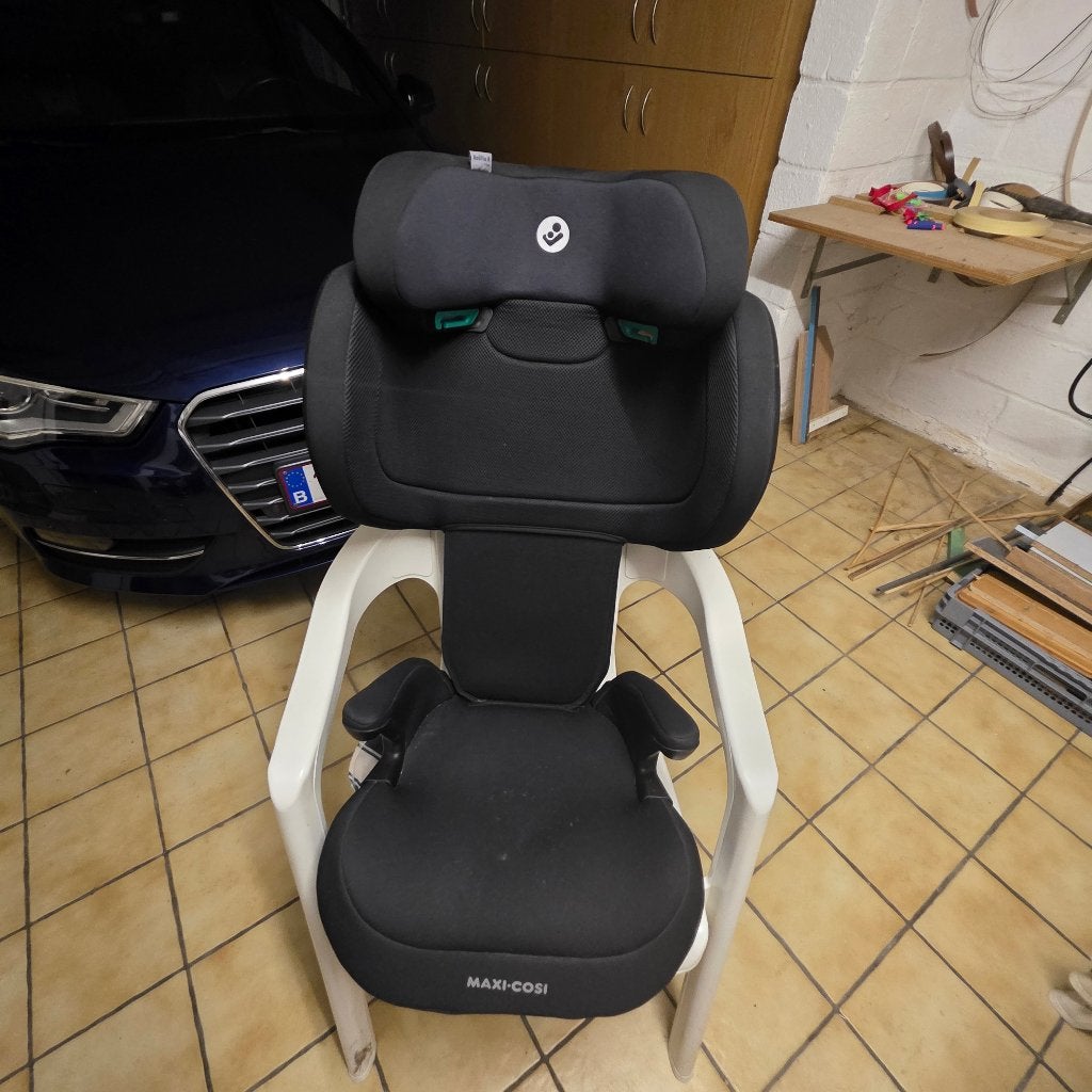 Autostoel dringend weg of doe een goed bod, Kinderen en Baby's, Autostoeltjes, Ophalen, Nieuw, Maxi-Cosi
