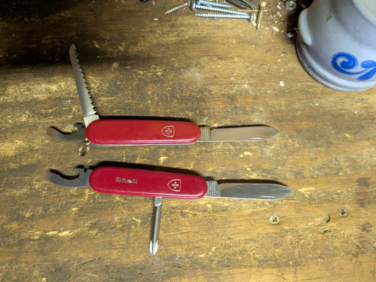 Couteaux de poche Victorinox, Caravanes & Camping, Enlèvement ou Envoi, Utilisé