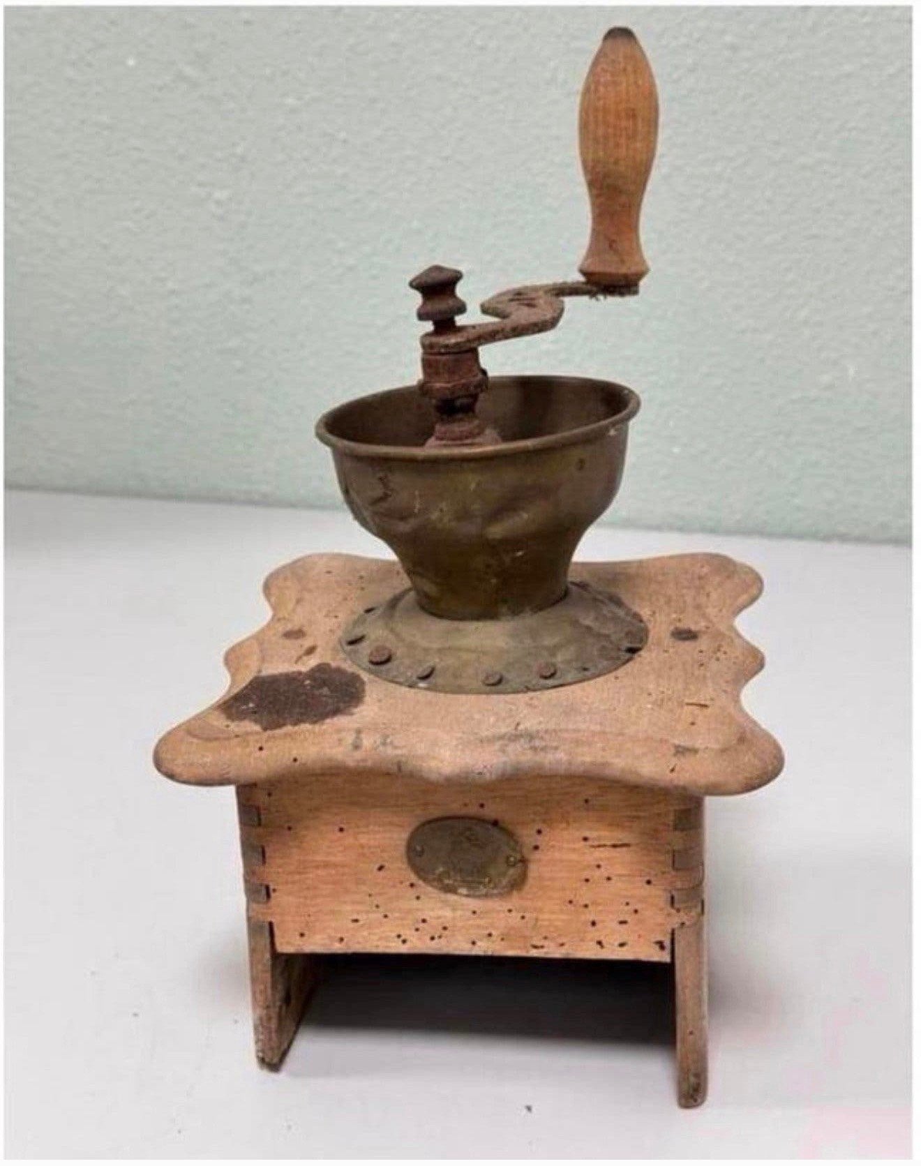 Antieke koffiemolen handmatige koffie molen antiek hout, Antiek en Kunst, Antiek | Keukengerei, Ophalen of Verzenden