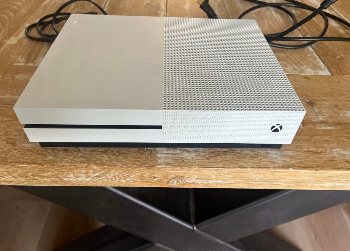 Xbox one s 500gb ssd zonder controller, Consoles de jeu & Jeux vidéo, Enlèvement ou Envoi, Comme neuf, Sans contrôleur, Xbox One