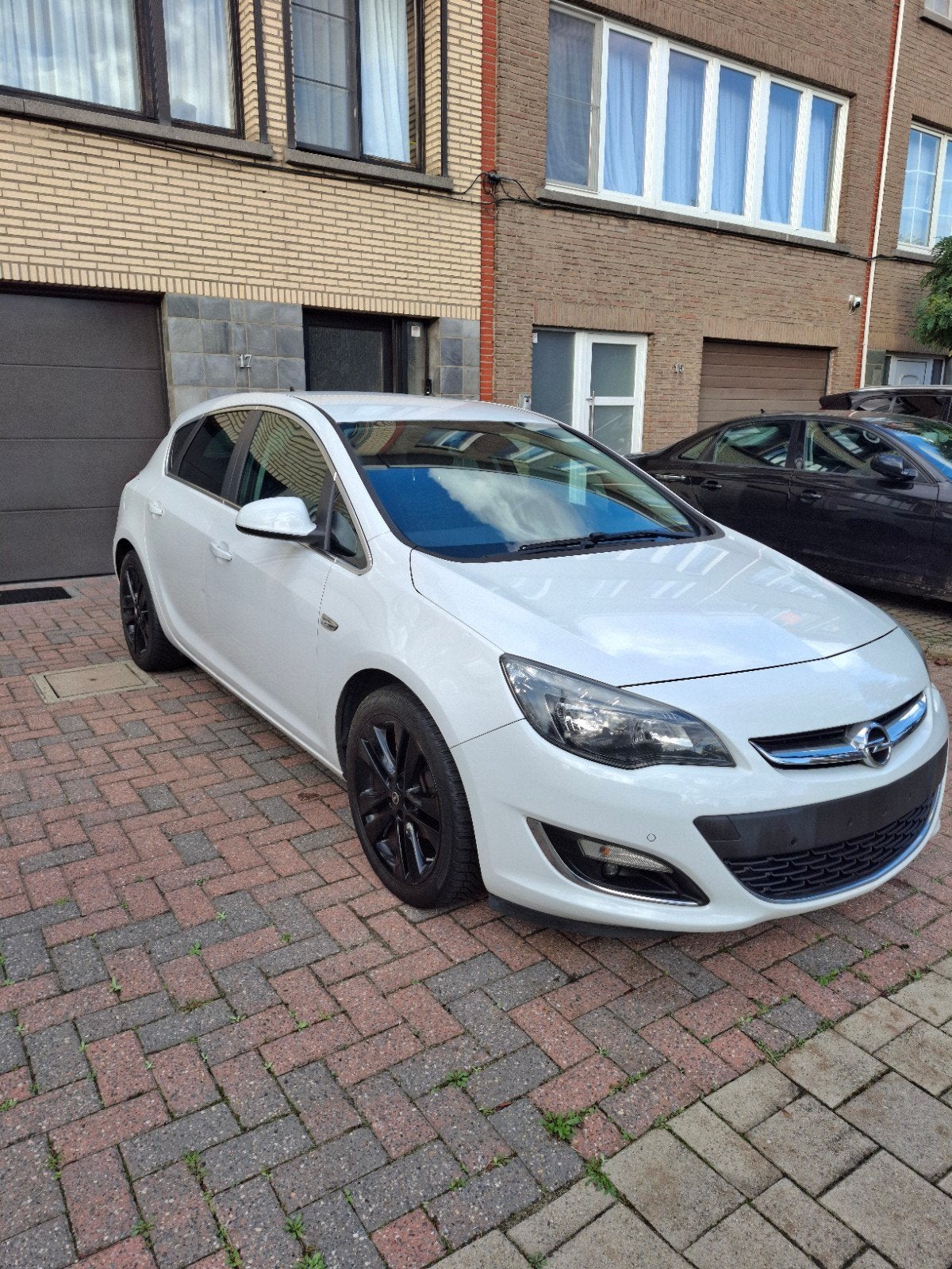 OPEL ASTRA 1.4 EXCLUSIVE | ESSENCE | FLEXFIX | NAVI | CLIMAT, Euro 5, Achat, https://public.car-pass.be/vhr/c61b870c-1fc4-4122-8472-b1e5d7070921