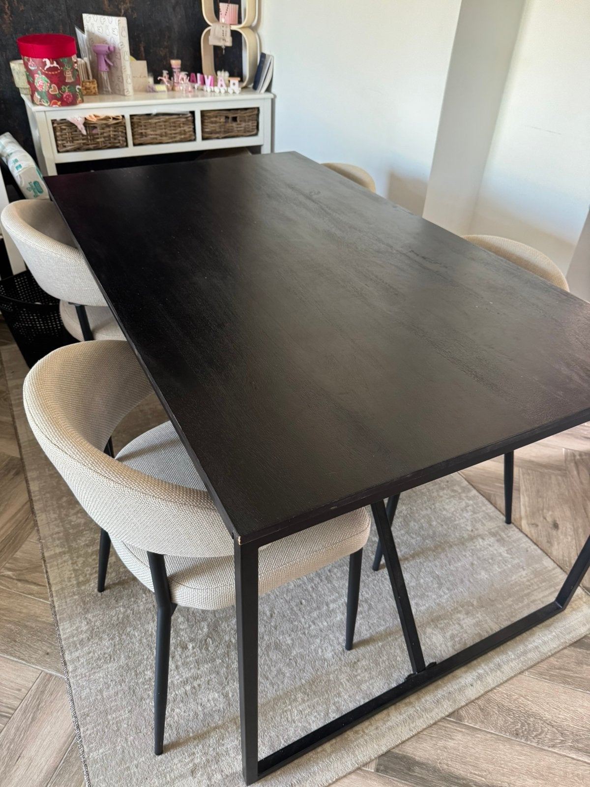 Tafel, Huis en Inrichting, Tafels | Eettafels, Ophalen of Verzenden, Zo goed als nieuw