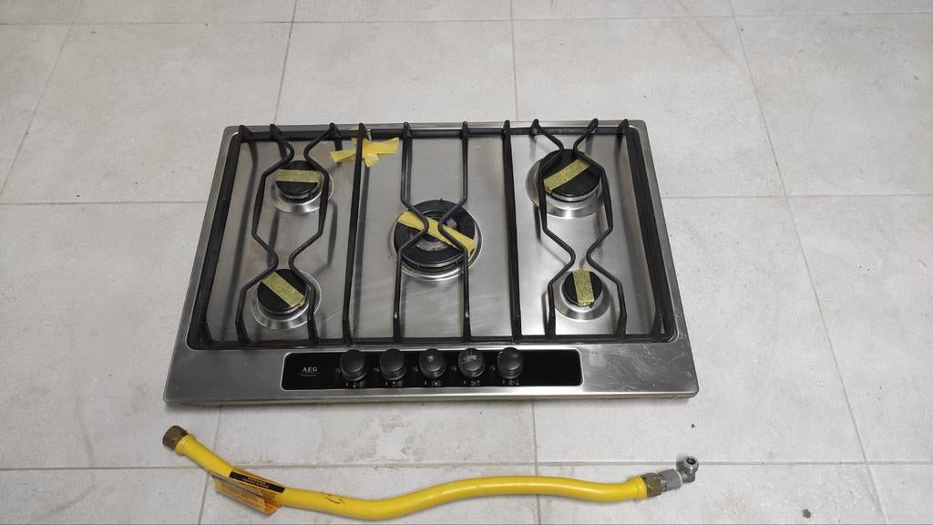 Plaque de cuisson à gaz - 5 cuves - encastré - inoxidable, Enlèvement, Utilisé, 50 à 75 cm, 50 à 100 cm